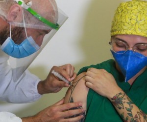 Saiba quem está se vacinando nesta quinta, 1º de abril