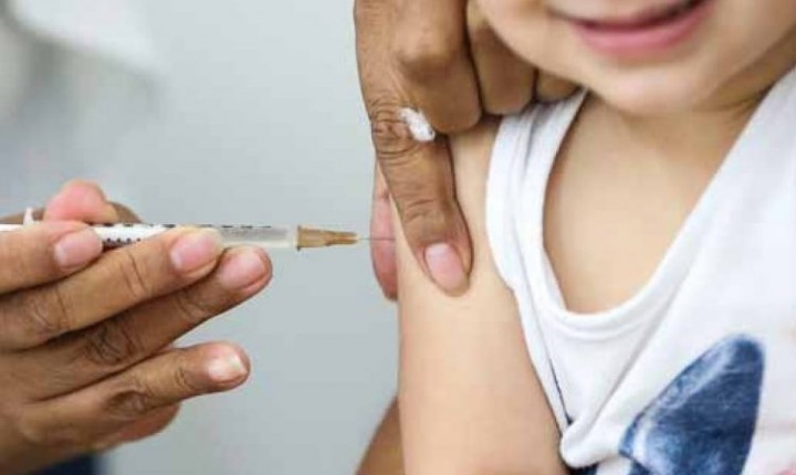 Sábado terá dia D de vacinação em Florianópolis