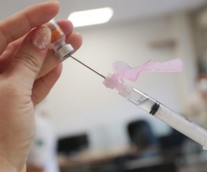 Pedestres com 60 anos ou mais serão vacinados a partir desta terça feira, 04/05