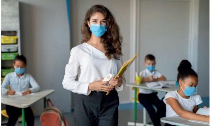 Professores poderão se vacinar neste sábado, 22, e domingo, 23