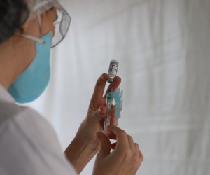 Nesta 2a feira, segue a vacinação de 47 anos ou + 