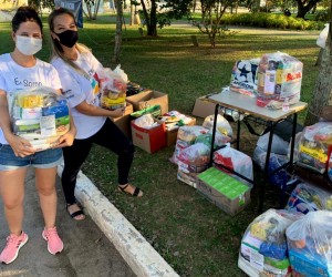 Vacinação solidária tem arrecadação de cestas básicas e cobertores na Capital