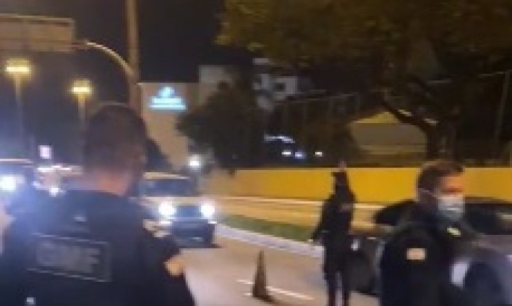 Blitz tem foco na embriaguez ao volante e emissão de ruídos excessivos 