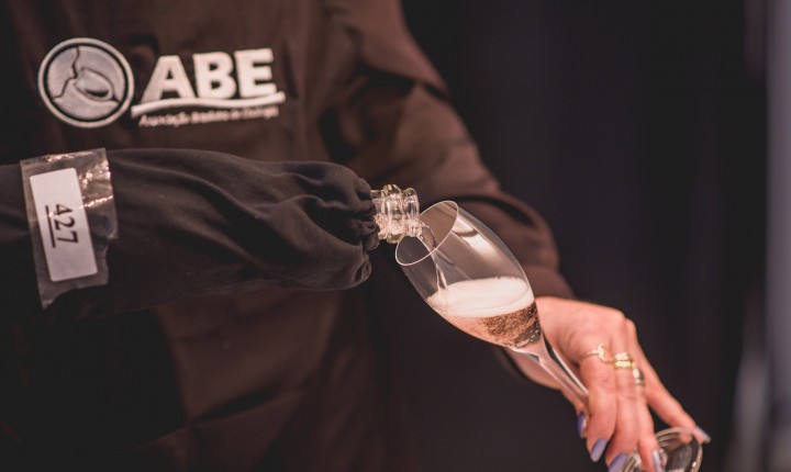 Um número que não para de crescer