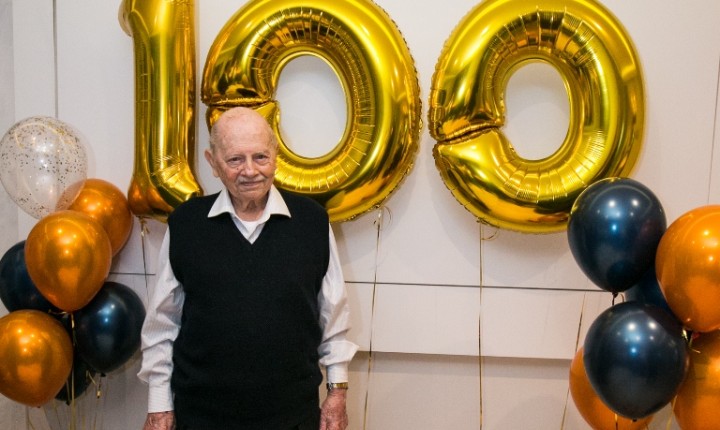 Figura emblemática de SC, Ody Varella recebe homenagem