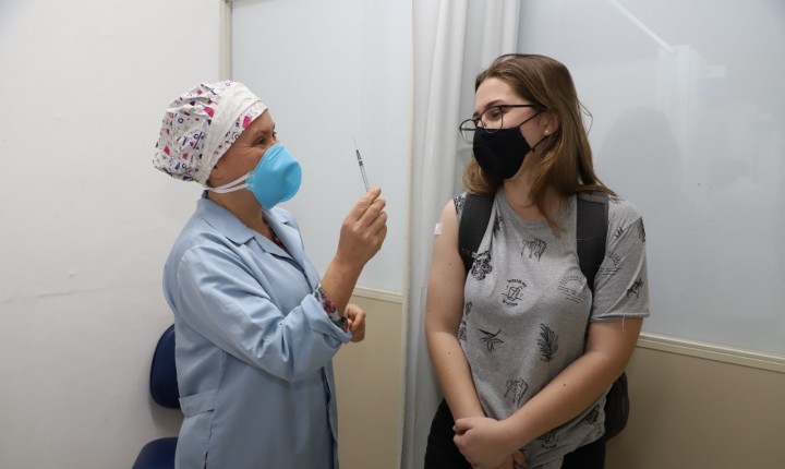 Saiba quem receberá a vacina nesta quarta e quinta, 10 e 11