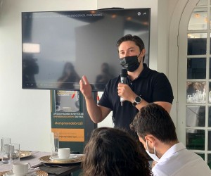 Empreender para 'sair da bolha'