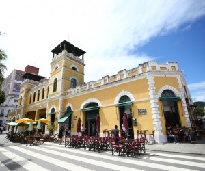 Confira o que funciona no feriado desta segunda, 15, na Capital