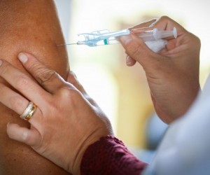 Terça, 16, será de segunda dose e dose de reforço na Capital. Confira!