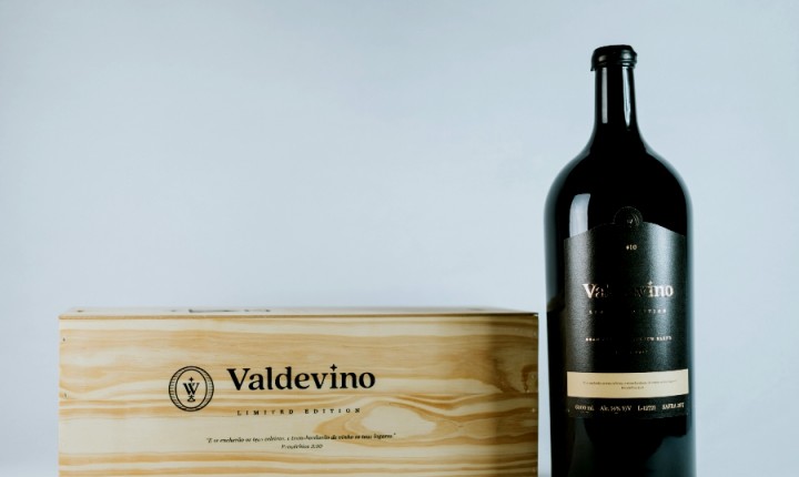 Vinícola brasileira lança edição limitada de garrafa de 6 litros