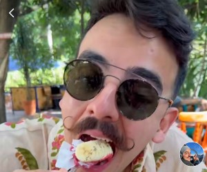 Musta celebra seu aniversário em SP