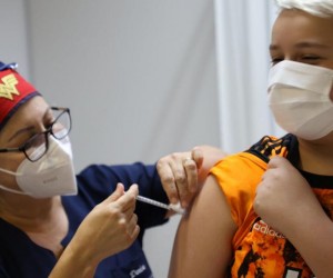 Confira quais são os pontos de vacinação deste sábado, 19, na capital