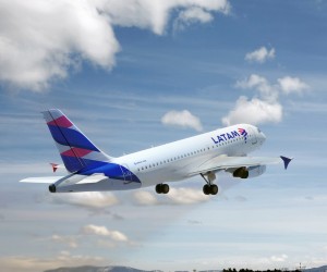 LATAM retoma a rota Florianópolis - Rio de Janeiro