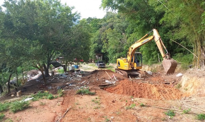 Obras irregulares em Área de Preservação Permanente foram demolidas