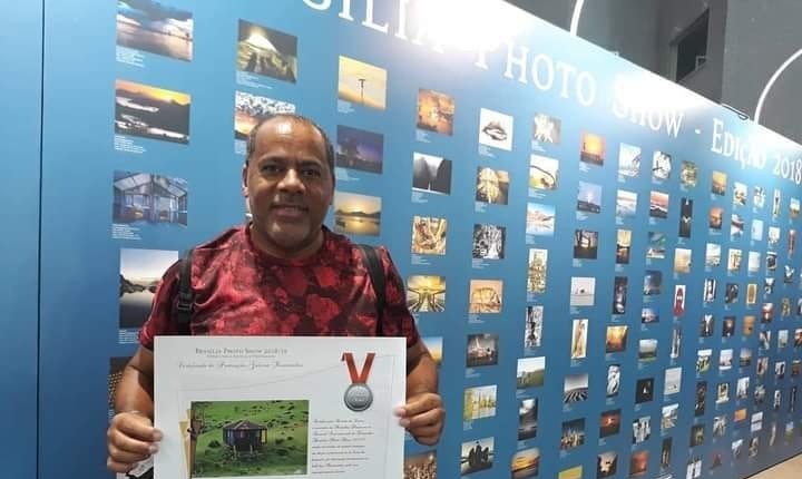 O olhar aguçado de Renato Souza