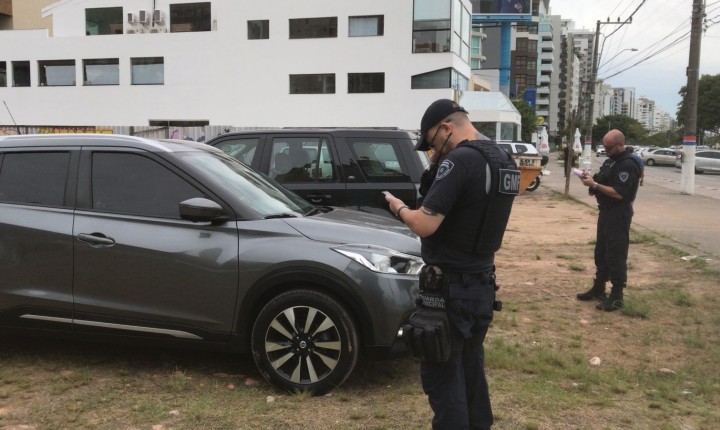 Veículos são notificados no Forte São Luiz
