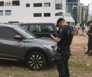 Veículos são notificados no Forte São Luiz