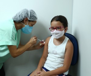 Florianópolis continua vacinação contra Covid-19 e Influenza nesta segunda-feira, 02/05