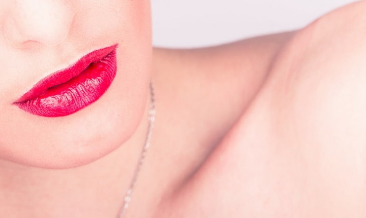 Finja de morto! Dá a patinha! Rola no chão, Por Paulinho Schuller)