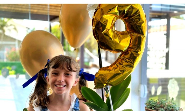 Escritora mirim de Floripa lança livro na Bienal