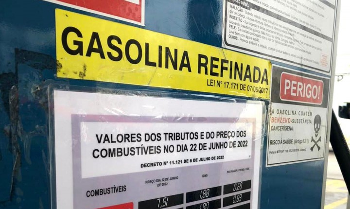 Procon realiza ação em postos de combustíveis da Capital