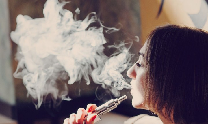 Os perigos do uso de cigarros eletrônicos 
