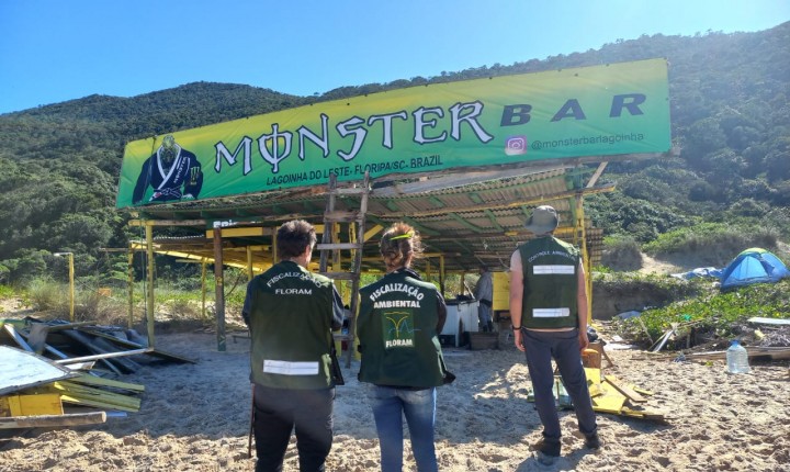 Realizada a demolição de estabelecimentos irregulares