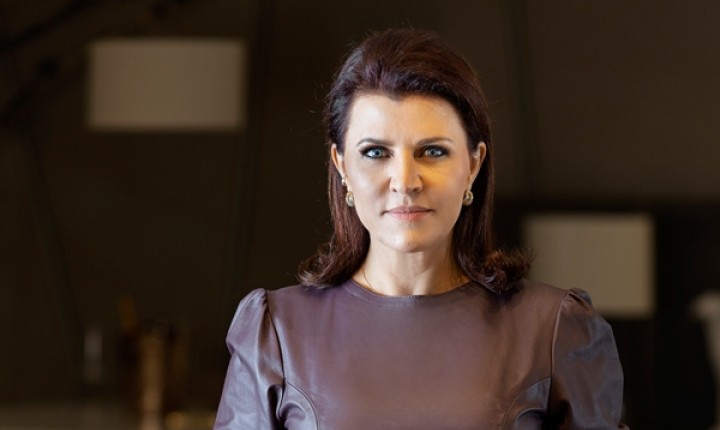 Arquiteta Rosane Girardi estreia em mostra da Capital