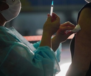 Capital segue vacinando contra Covid-19, Influenza e vacinas do calendário