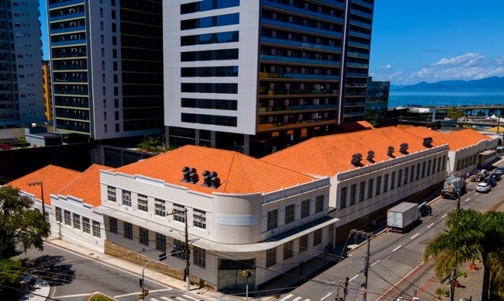 De fábrica de bordados e rendas a complexo gastronômico
