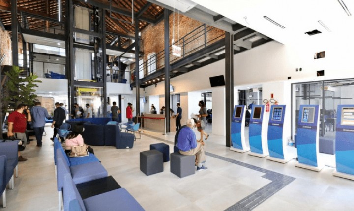 Feriado: saiba como ficarão os serviços nesta terça, 15, na Capital