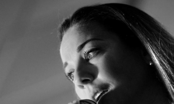 Carnaval com música ao vivo e conforto