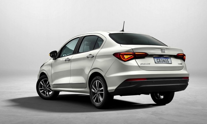 Fiat Cronos completa 5 anos com sucesso de vendas 