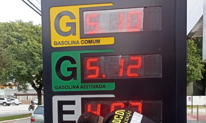 Procon suspende posto de gasolina na Capital. 