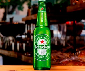 Nova long neck retornável é aposta sustentável da Heineken