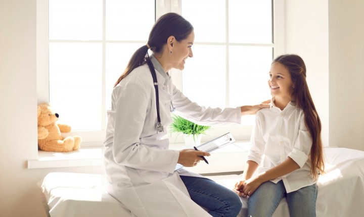 Quando a menina deve começar a ir à (ao) ginecologista?