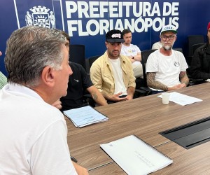 Prefeitura recua e permite skate em área urbana à noite