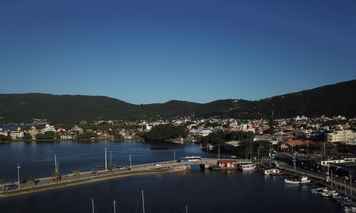 Embargada obra da nova ponte da Lagoa da Conceição 