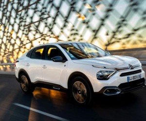 Citroën ë-C4 e ë-C4 X: Mais autonomia e potência