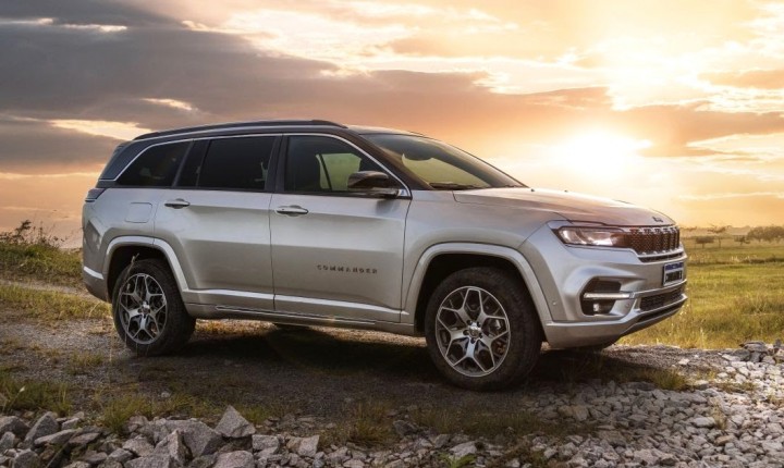 Jeep se mantém à frente entre os SUVs em abril