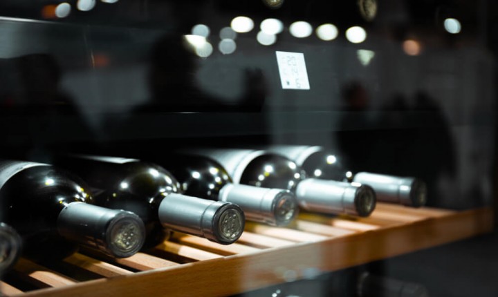 Fuja dos clichês e monte sua adega em casa