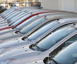 Mercado de carros segue travado com descontos pouco eficientes