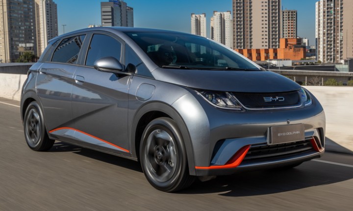 BYD oficializa produção de elétricos no Brasil