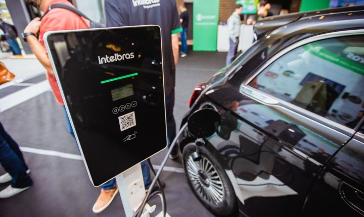 Oferta reduzida de minerais pode adiar transição energética