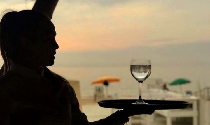 Ela vive realidades opostas