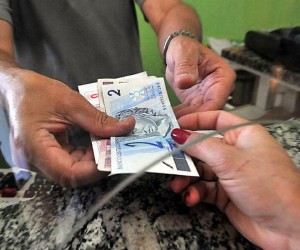 Planejar é fundamental, mas até o dia 11 Procons municipais e estaduais atenderão à população endividada