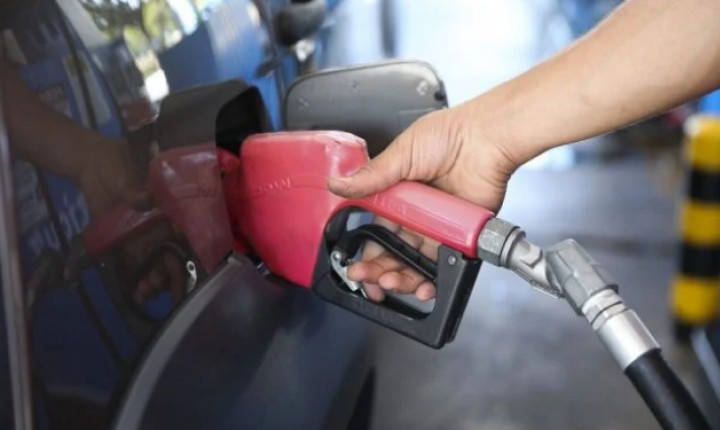 Procon notifica sindicato após alta no preço dos combustíveis na Capital