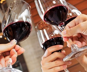 Neste sábado tem brinde especial no Antonio`s