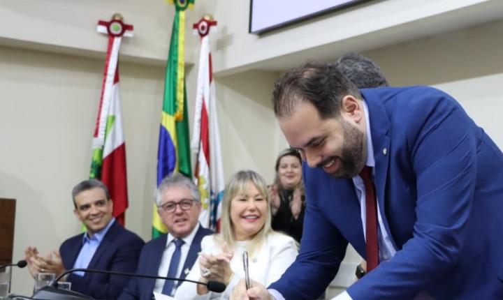 Florianópolis tem novo Prefeito
