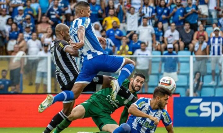 Procon notifica Avaí Futebol Clube